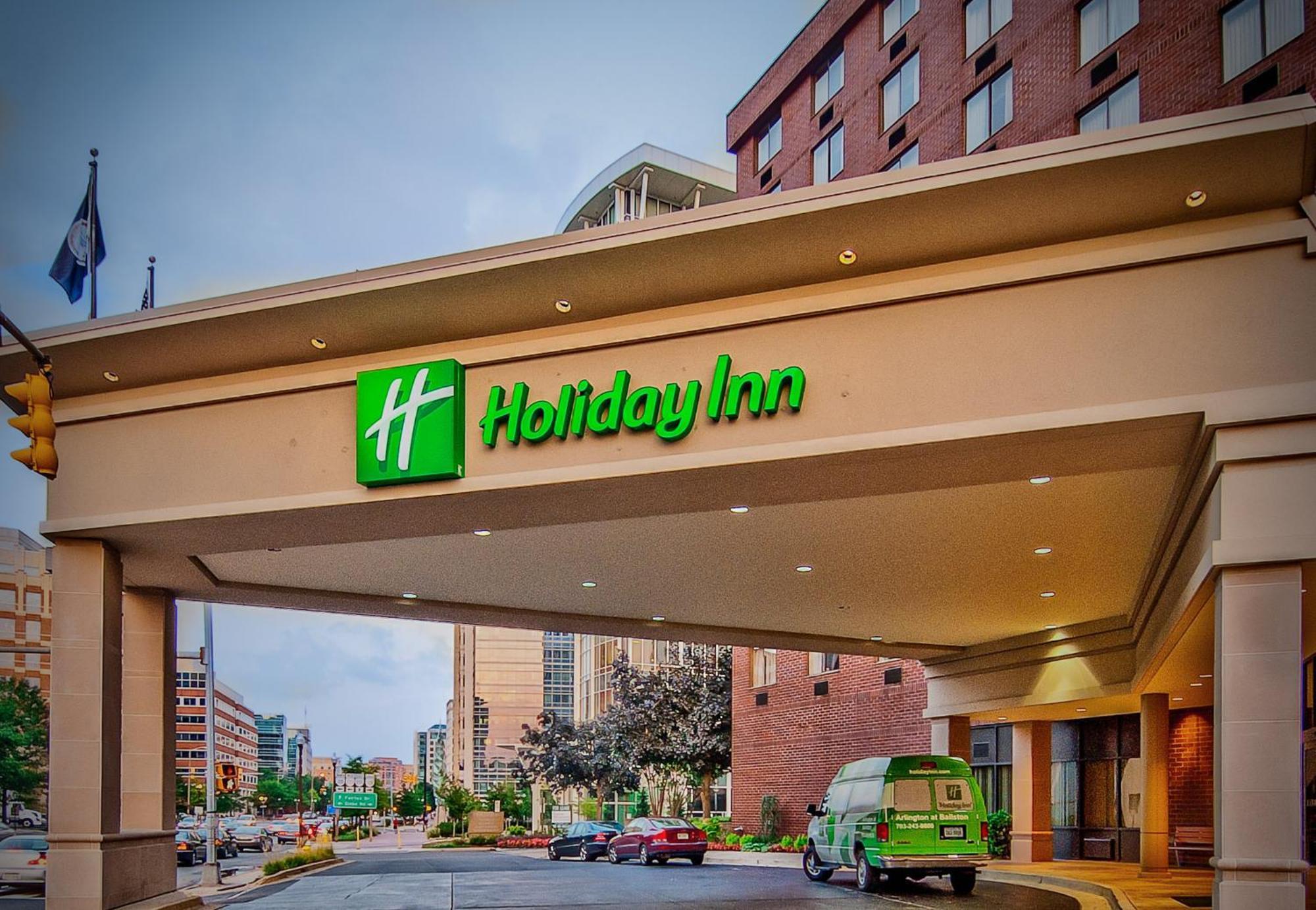 Holiday Inn Arlington At Ballston By Ihg Bagian luar foto