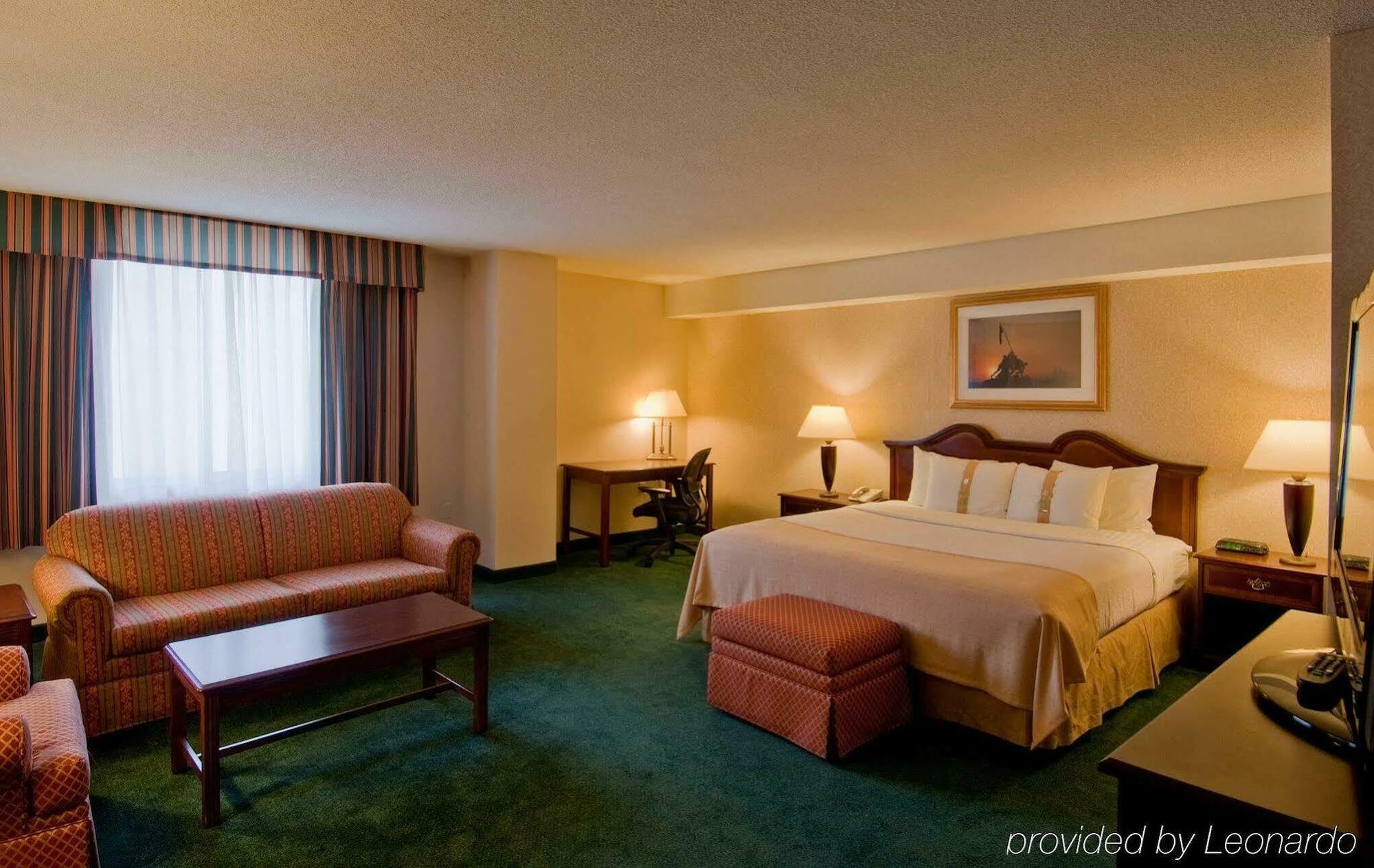 Holiday Inn Arlington At Ballston By Ihg Ruang foto